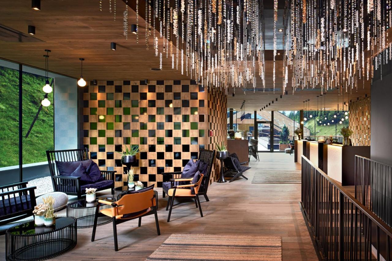 Zillergrundrock Luxury Mountain Resort مايرهوفن المظهر الخارجي الصورة