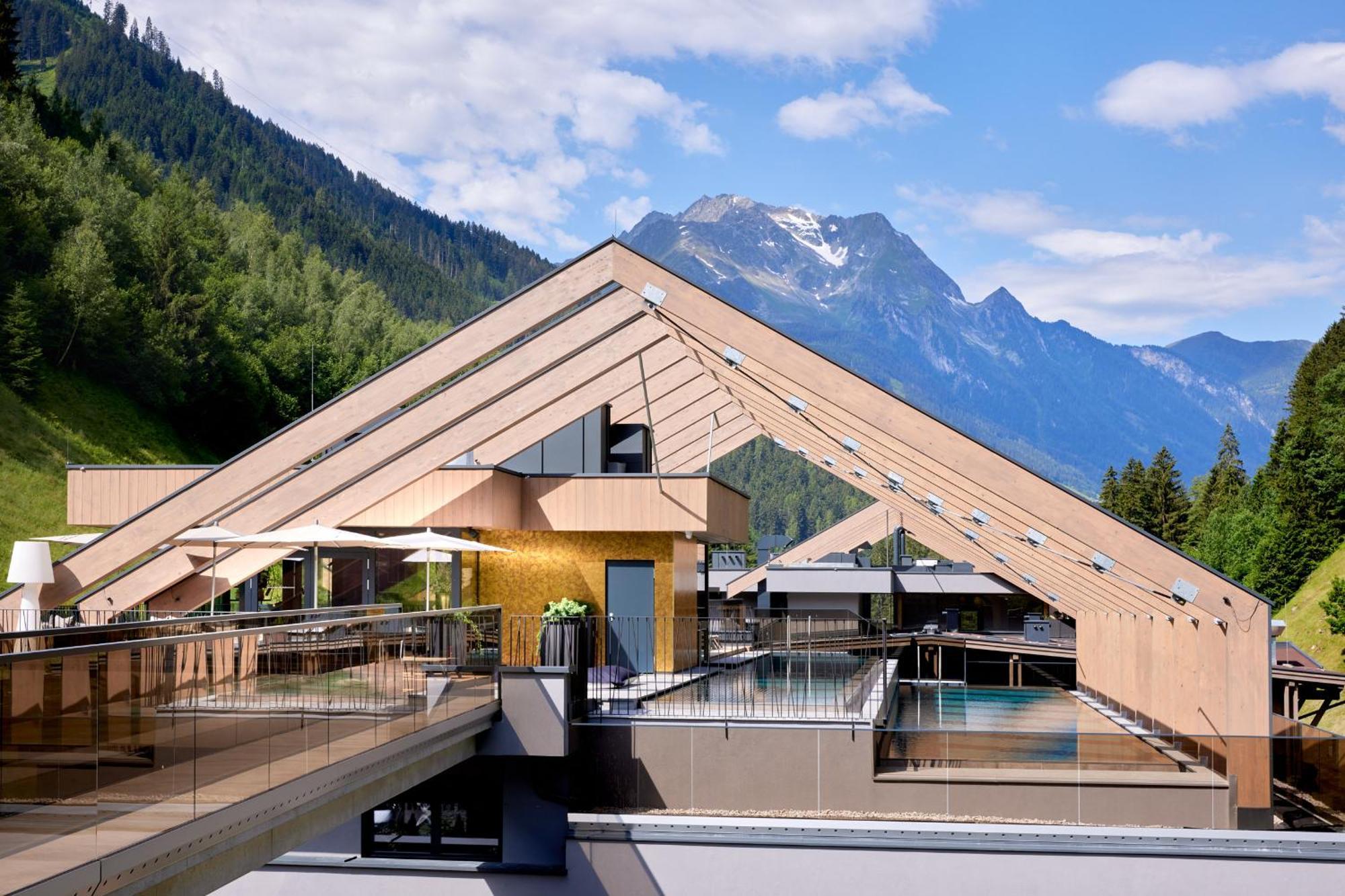 Zillergrundrock Luxury Mountain Resort مايرهوفن المظهر الخارجي الصورة