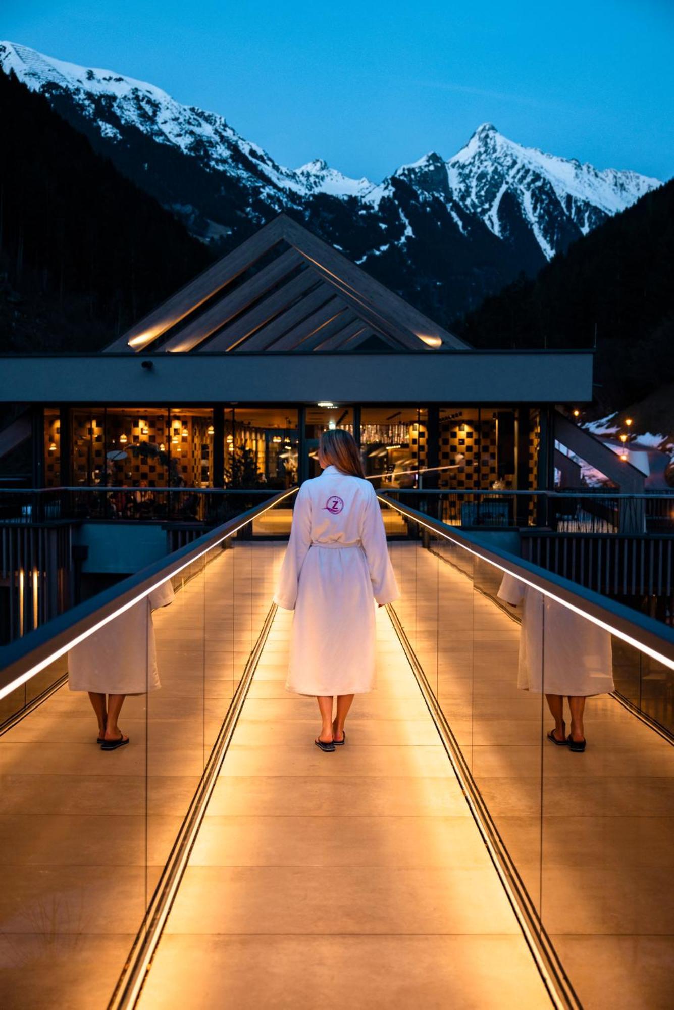 Zillergrundrock Luxury Mountain Resort مايرهوفن المظهر الخارجي الصورة